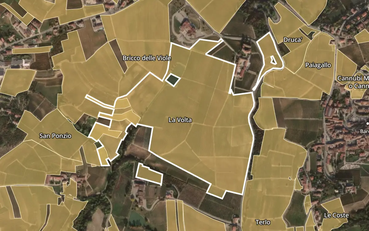 Map of La Volta inside the Barolo DOCG production zone, on satellite imagery