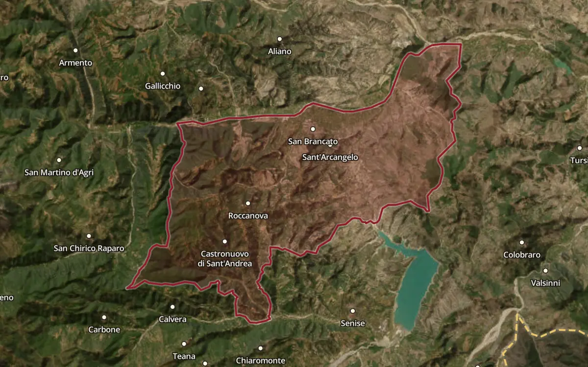 Map of the Grottino di Roccanova DOC production zone on satellite imagery
